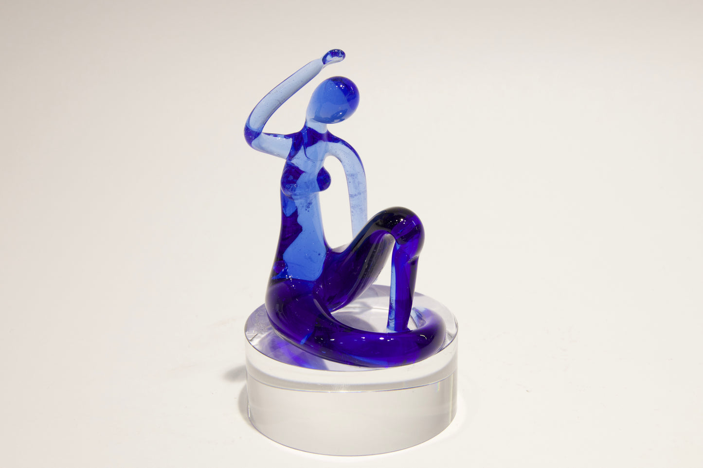 "Matisse" style statuette in Murano glass