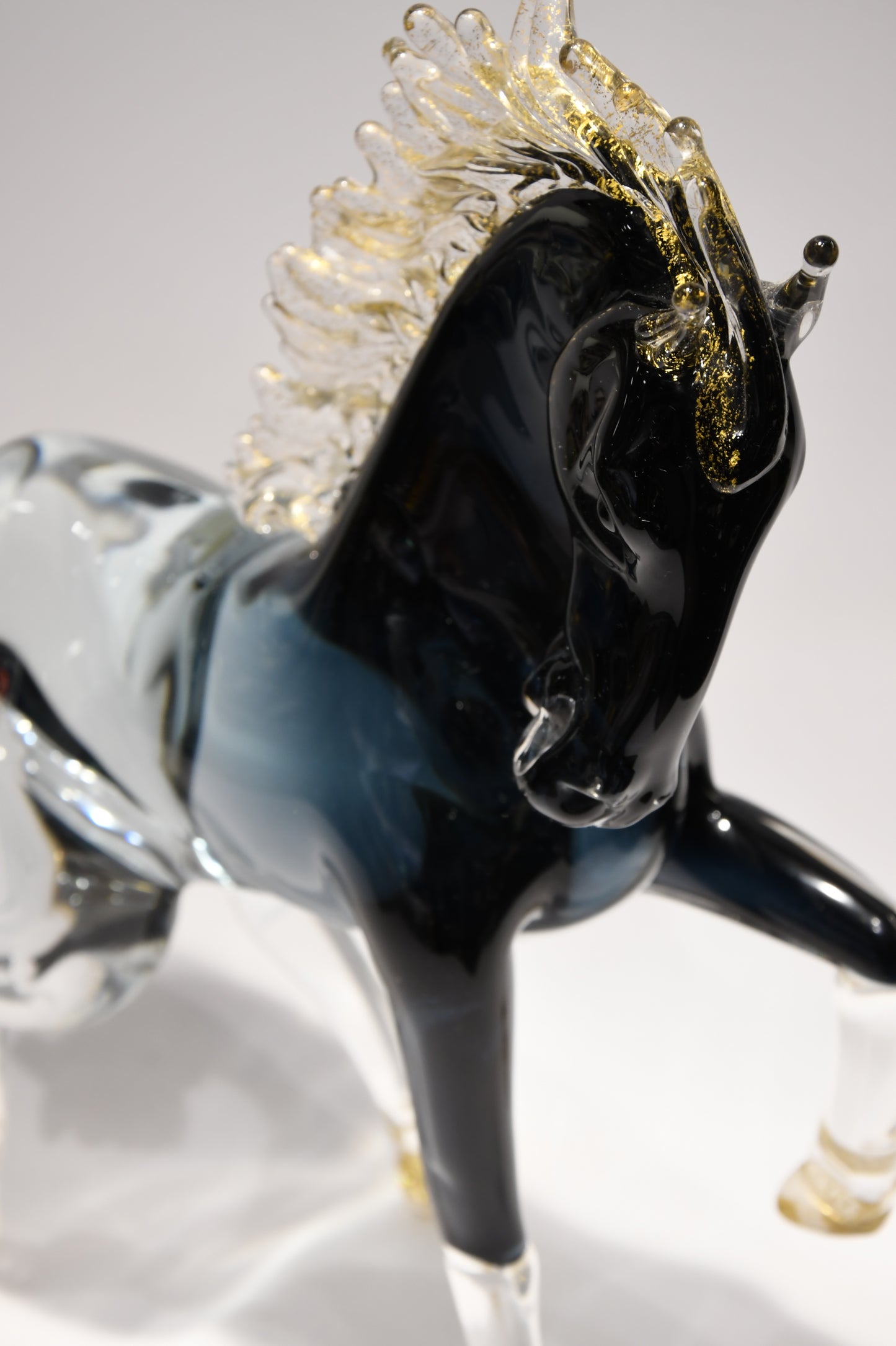 Cavallo in vetro di Murano con oro 24kt