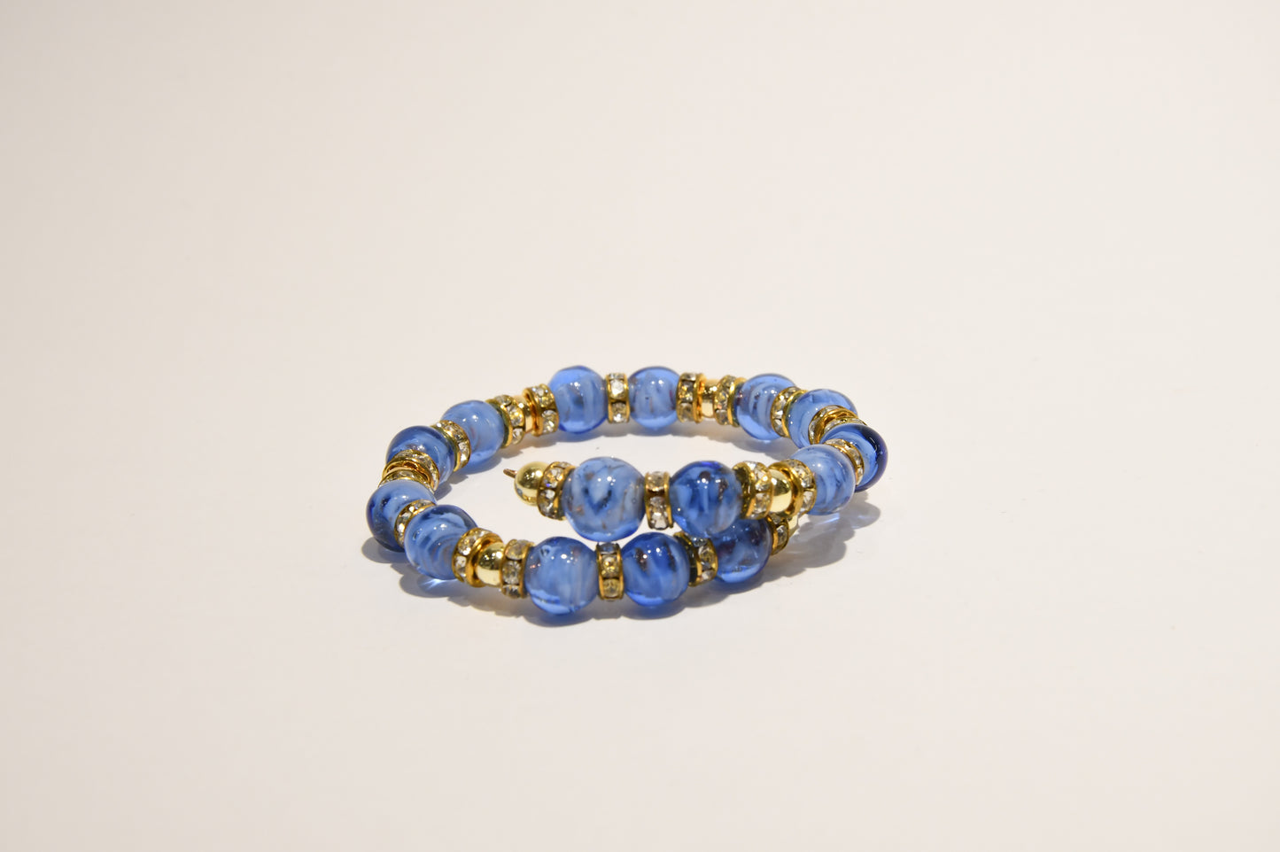 Bracciali con perle in vetro stile Bulgari